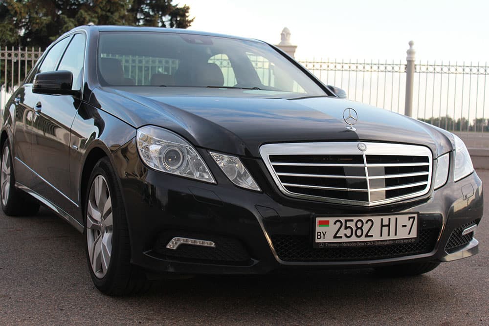 Car rental with the driver